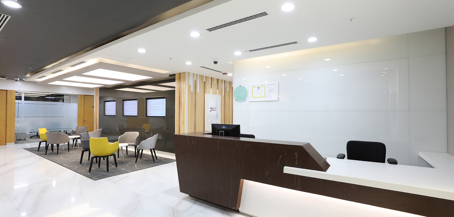 CORPORATE INTERIOR DESIGN